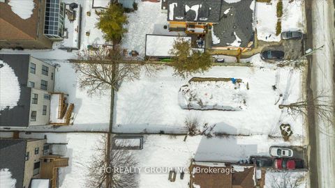 Photo 4 at 692 West Shore Boulevard, West Shore, Pickering