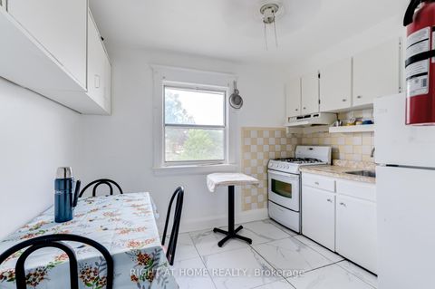 Photo 11 at 16 Pryor Avenue, Pellam Park, Toronto