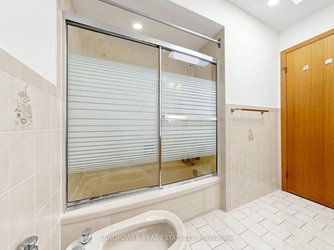 Photo 16 at 15 Coverdale Crescent, Steeles, Toronto