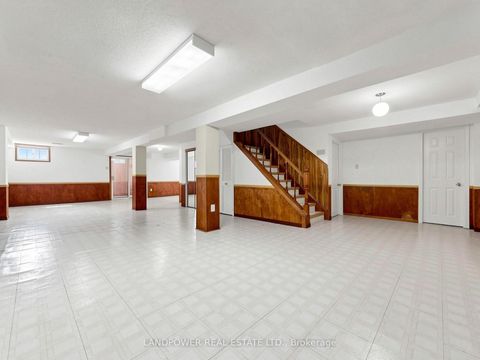 Photo 22 at 15 Coverdale Crescent, Steeles, Toronto
