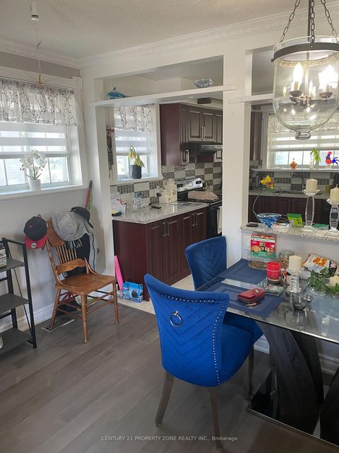Photo 7 at 62 Sundance Crescent, Woburn, Toronto