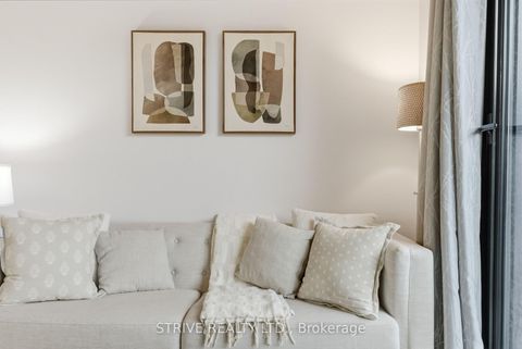 Photo 14 at 612 - 51 Trolley Crescent, Moss Park, Toronto