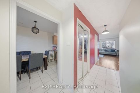 Photo 4 at 65 - 7115 Rexwood Road, Malton, Mississauga