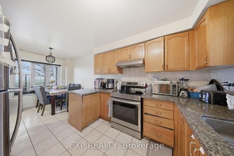Photo 8 at 65 - 7115 Rexwood Road, Malton, Mississauga