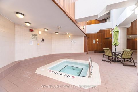 Photo 28 at 511 - 10 Kenneth Avenue, Willowdale East, Toronto