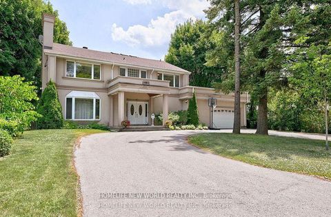 Photo 0 at 7 Sulgrave Crescent, Windfields, Toronto