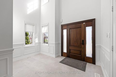 Photo 3 at 116 Knightshade Drive, Patterson, Vaughan