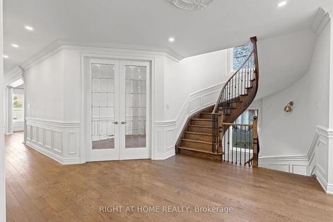 Photo 18 at 116 Knightshade Drive, Patterson, Vaughan