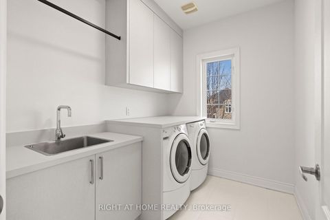 Photo 26 at 116 Knightshade Drive, Patterson, Vaughan