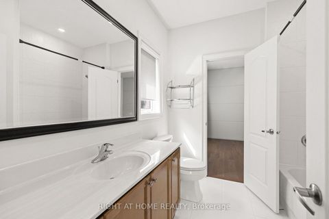 Photo 29 at 116 Knightshade Drive, Patterson, Vaughan