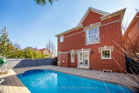 Photo 37 at 116 Knightshade Drive, Patterson, Vaughan
