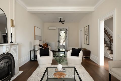 Photo 9 at 14 Halton Street, Bellwoods, Toronto