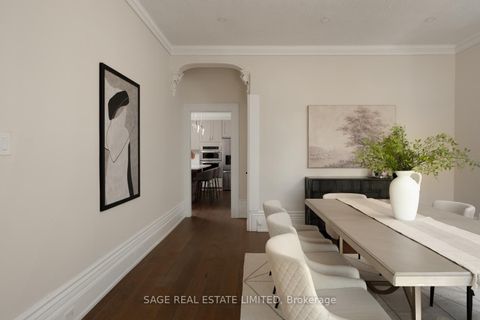 Photo 16 at 14 Halton Street, Bellwoods, Toronto