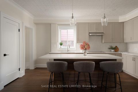 Photo 20 at 14 Halton Street, Bellwoods, Toronto