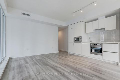 Photo 12 at 1608 - 238 Simcoe Street, University, Toronto