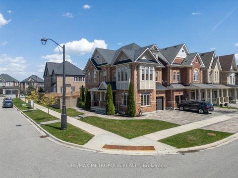 Photo 2 at 115 Pelee Avenue, Kleinburg, Vaughan