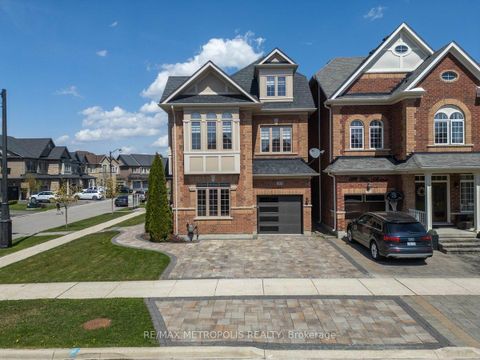 Photo 3 at 115 Pelee Avenue, Kleinburg, Vaughan