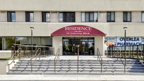 Photo 3 at 616 - 10 Gateway Boulevard, Flemingdon Park, Toronto