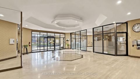 Photo 7 at 616 - 10 Gateway Boulevard, Flemingdon Park, Toronto