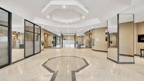 Photo 9 at 616 - 10 Gateway Boulevard, Flemingdon Park, Toronto