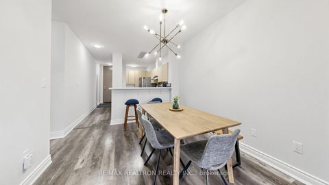Photo 19 at 616 - 10 Gateway Boulevard, Flemingdon Park, Toronto