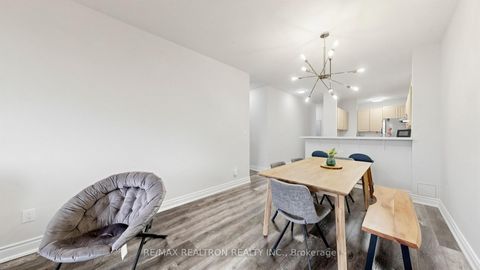 Photo 20 at 616 - 10 Gateway Boulevard, Flemingdon Park, Toronto