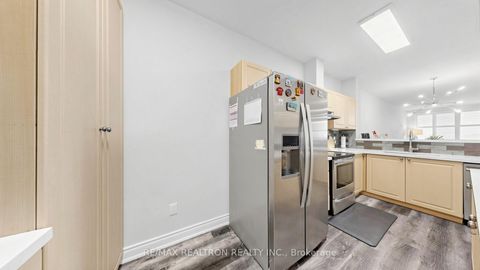 Photo 28 at 616 - 10 Gateway Boulevard, Flemingdon Park, Toronto
