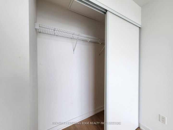 Photo 15 at 709 - 115 Mcmahon Drive, Bayview Village, Toronto