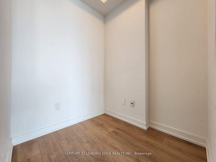 Photo 20 at 709 - 115 Mcmahon Drive, Bayview Village, Toronto
