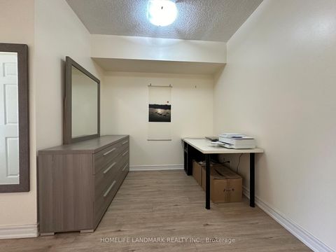 Photo 9 at 1014 - 3043 Finch Avenue W, Humbermede, Toronto
