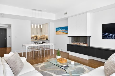 Photo 10 at Th 115 - 29 Queens Quay E, Waterfront Communities C8, Toronto