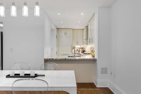 Photo 29 at Th 115 - 29 Queens Quay E, Waterfront Communities C8, Toronto