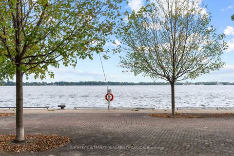 Photo 37 at Th 115 - 29 Queens Quay E, Waterfront Communities C8, Toronto