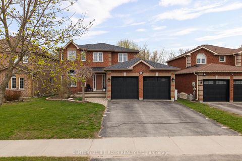 Photo 1 at 45 White Elm Road, Holly, Barrie