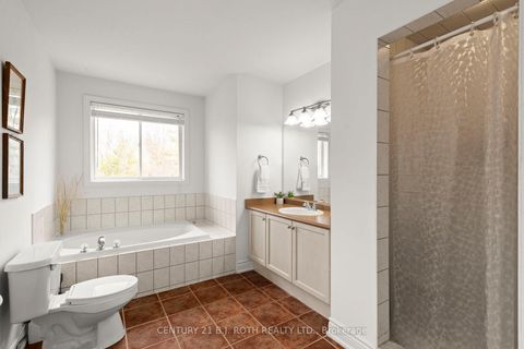 Photo 12 at 45 White Elm Road, Holly, Barrie