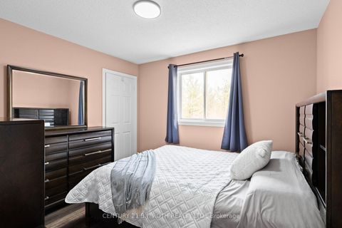Photo 16 at 45 White Elm Road, Holly, Barrie