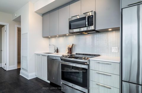 Photo 5 at 1402 - 20 Brin Drive, Humber Valley, Toronto