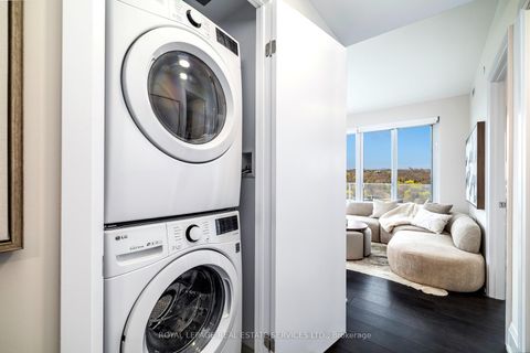 Photo 7 at 1402 - 20 Brin Drive, Humber Valley, Toronto