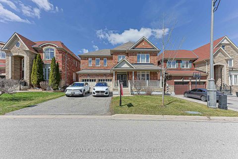Photo 0 at 48 Tonner Crescent, Bayview Northeast, Aurora