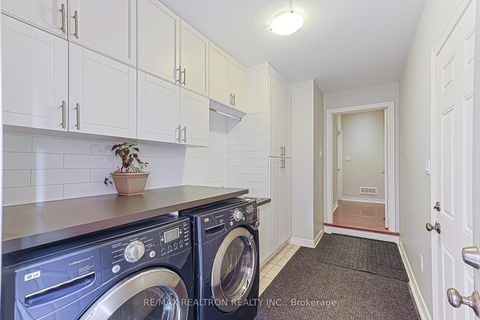 Photo 21 at 48 Tonner Crescent, Bayview Northeast, Aurora