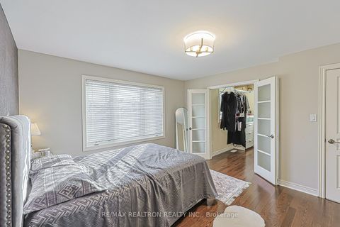 Photo 32 at 48 Tonner Crescent, Bayview Northeast, Aurora