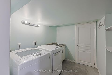 Photo 38 at 48 Tonner Crescent, Bayview Northeast, Aurora