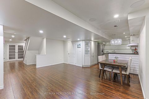 Photo 40 at 48 Tonner Crescent, Bayview Northeast, Aurora