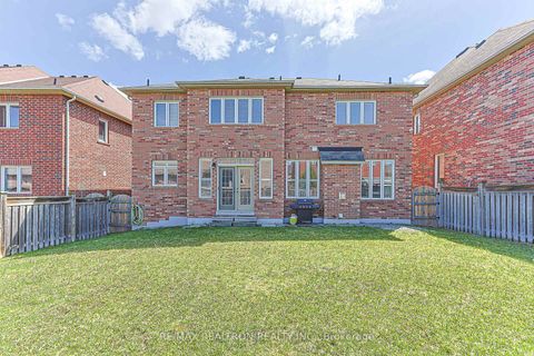 Photo 41 at 48 Tonner Crescent, Bayview Northeast, Aurora