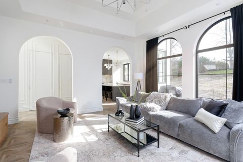Photo 10 at 150 Edenbridge Drive, Humber Valley, Toronto