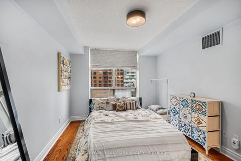 Photo 19 at 813 - 123 Eglinton Avenue E, Mount Pleasant West, Toronto