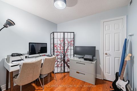 Photo 21 at 813 - 123 Eglinton Avenue E, Mount Pleasant West, Toronto