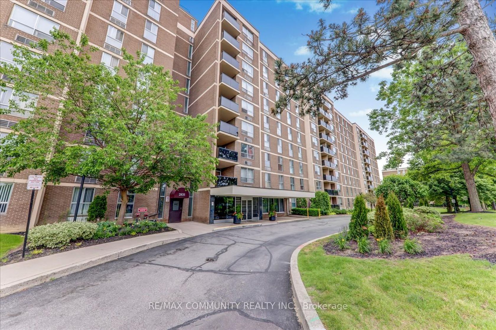 503 - 2835 Islington Avenue, Humber Summit, Toronto photo 1