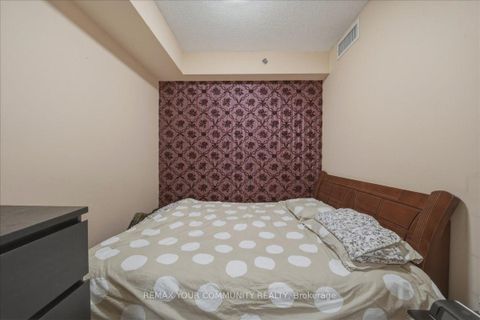 Photo 27 at 1009 - 520 Steeles Avenue W, Yorkhill, Vaughan