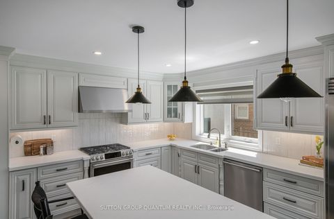 Photo 12 at 46 Jopling Avenue N, City Centre West, Toronto